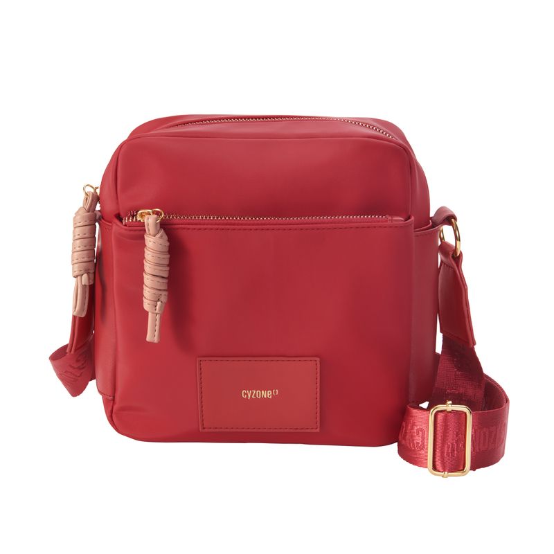 Morral-para-mujer-de-estilo-casual-material-tipo-cuero-con-distintos-compartimentos-y-asa-regulable