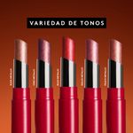 labial-colorfix-24h-metallic-con-acabado-lava-effect-hidratacion-y-suavidad