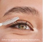 Mascara-de-pestañas-en-gel