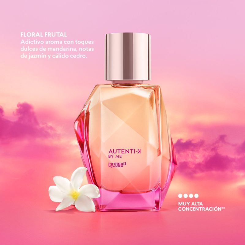 Autenti-k-by-Me--perfume-de-mujer-con-manzana-verde-y-ambar-confianza-y-autenticidad.